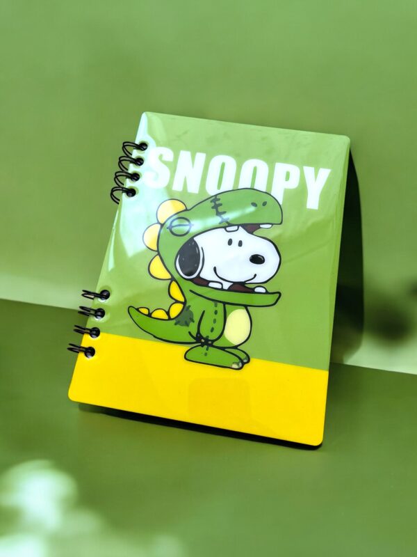 Cuaderno Snoopy Dino